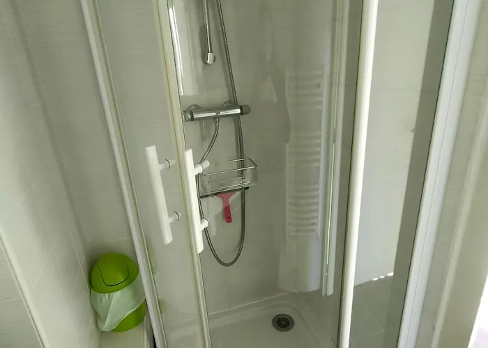 Bel 2 Chambres, Terrasse, Proche - Fr-1-323-491 דירה סן ז'אן דה מון