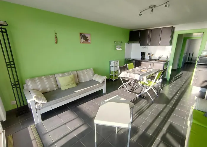 Bel 2 Chambres, Terrasse, Proche - Fr-1-323-491