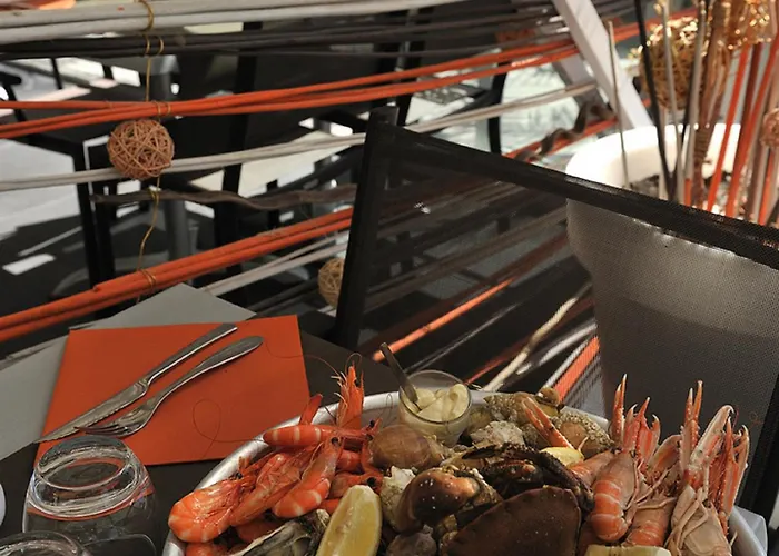 Bel 2 Chambres, Terrasse, Proche - Fr-1-323-491 דירה סן ז'אן דה מון